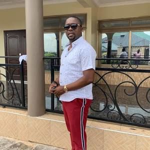 Meet your Posher, Kofi